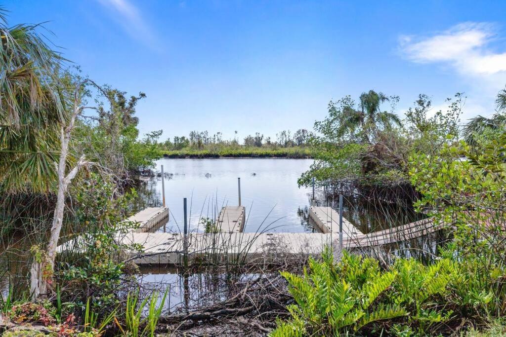 Beautiful Waterfront 1 Bedroom #4 Punta Gorda Exterior photo