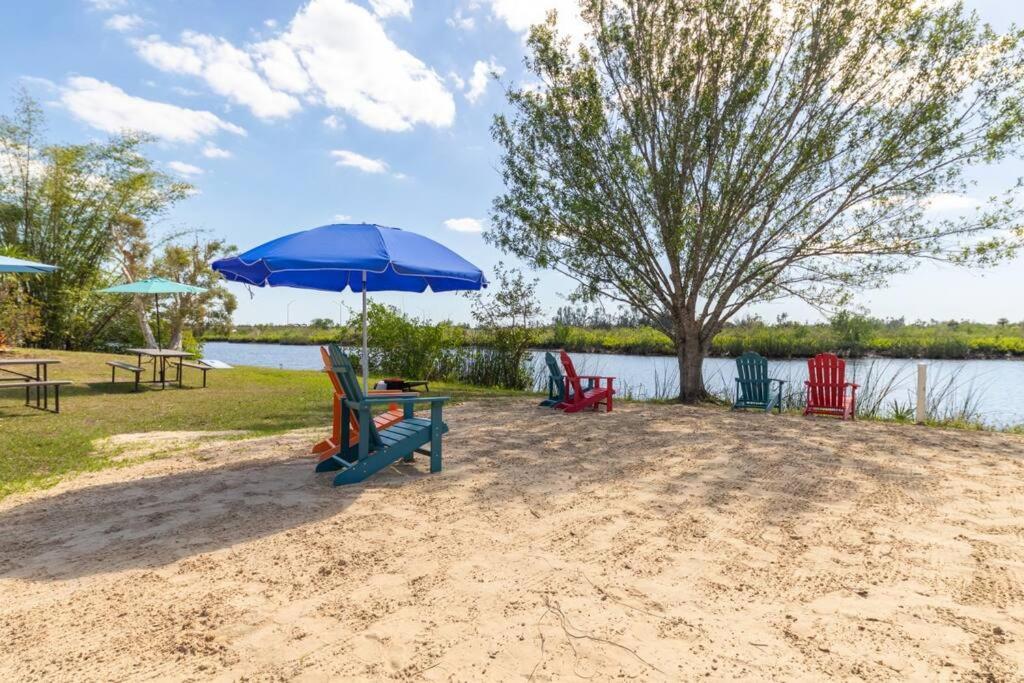 Beautiful Waterfront 1 Bedroom #4 Punta Gorda Exterior photo