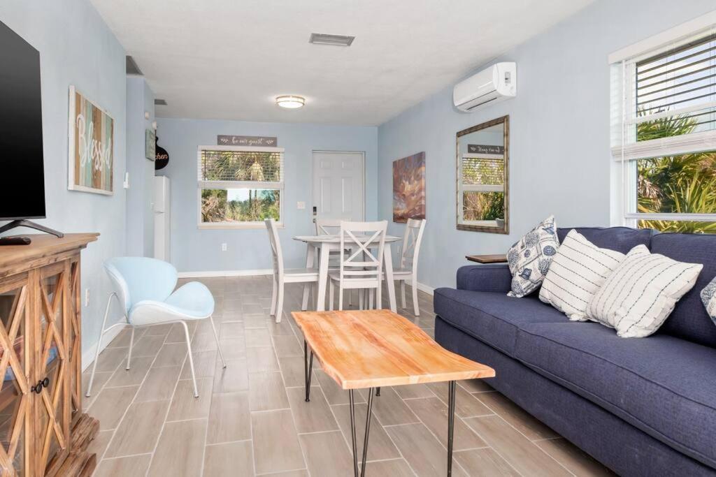 Beautiful Waterfront 1 Bedroom #4 Punta Gorda Exterior photo
